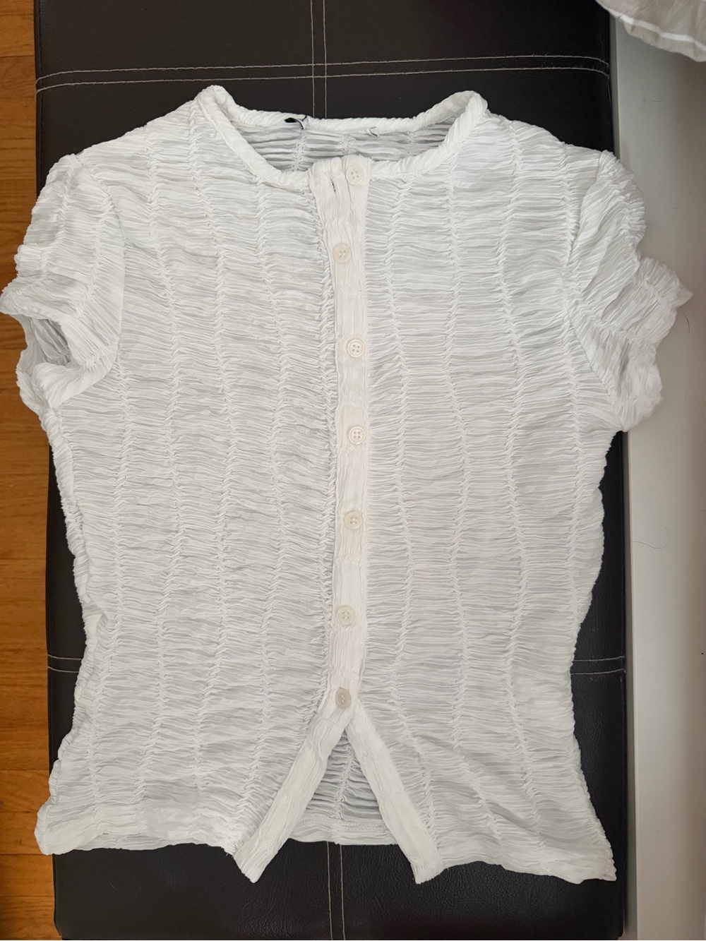 Princess Polly Short-Sleeve Ruched Button-Front Top - Picture 5 of 7